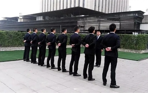 重庆持牌催收机构的正确打开方式：老司机教你避开这5大雷区